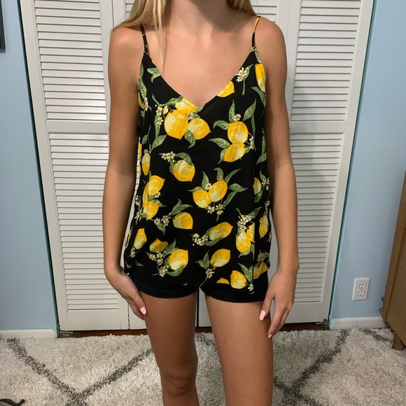 Lemon Tank top from H&M - fits size small - Picture 1 of 3